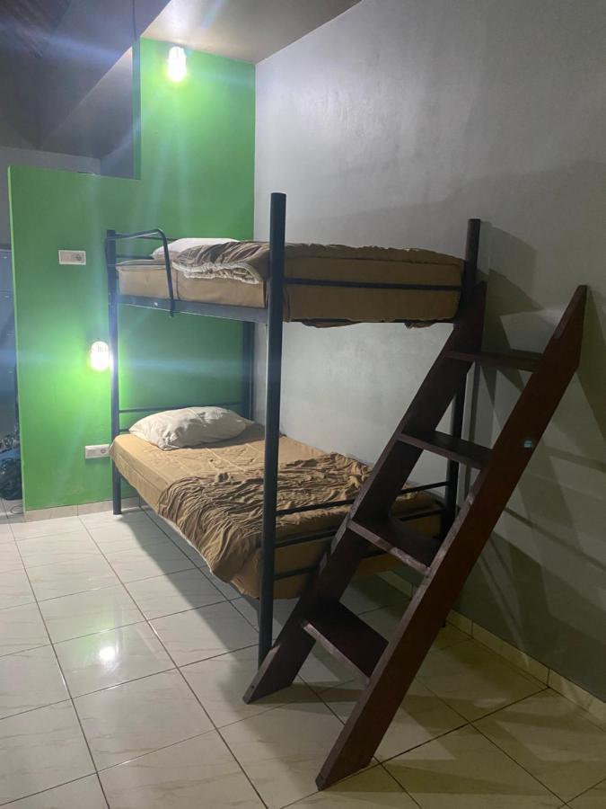 Paca'S Reggae Bar & Hostel Ambat Zewnętrze zdjęcie
