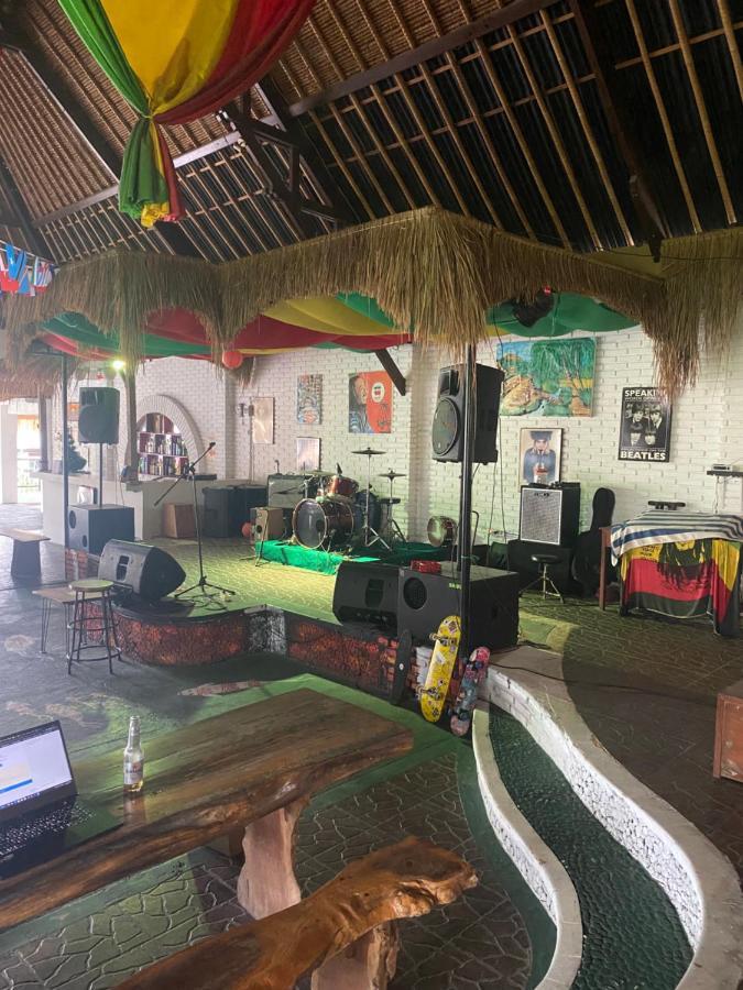 Paca'S Reggae Bar & Hostel Ambat Zewnętrze zdjęcie